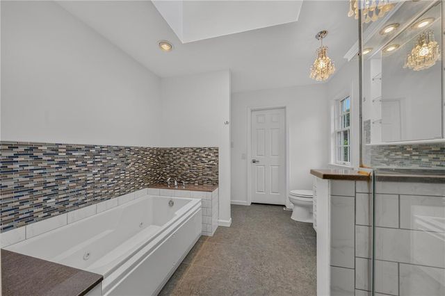 5642 Limeport Road, Emmaus Boro, PA 18049