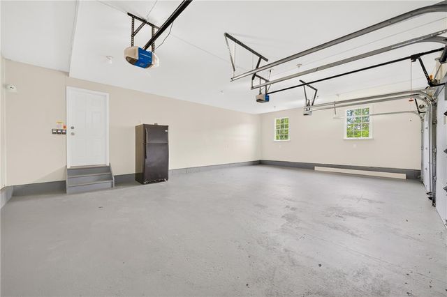 5642 Limeport Road, Emmaus Boro, PA 18049