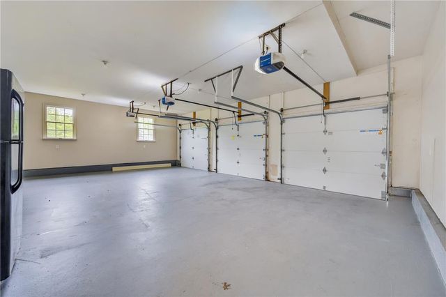 5642 Limeport Road, Emmaus Boro, PA 18049