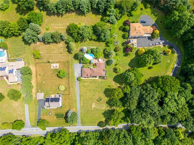 5642 Limeport Road, Emmaus Boro, PA 18049