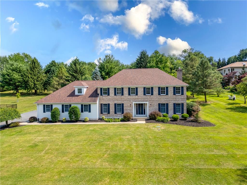 5642 Limeport Road, Emmaus Boro, PA 18049