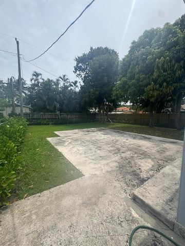 721 Nathan Hale Road, West Palm Beach, FL 33405