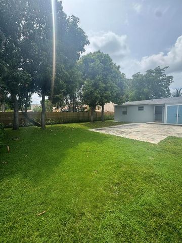 721 Nathan Hale Road, West Palm Beach, FL 33405