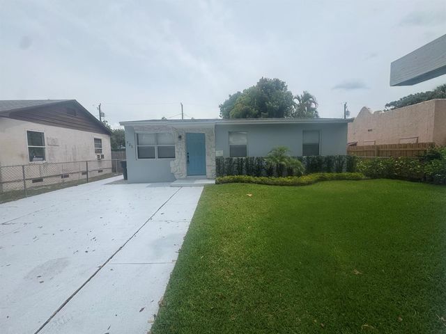 721 Nathan Hale Road, West Palm Beach, FL 33405