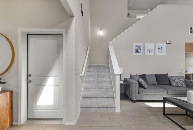 8722 SEVANO Circle NE, Albuquerque, NM 87113