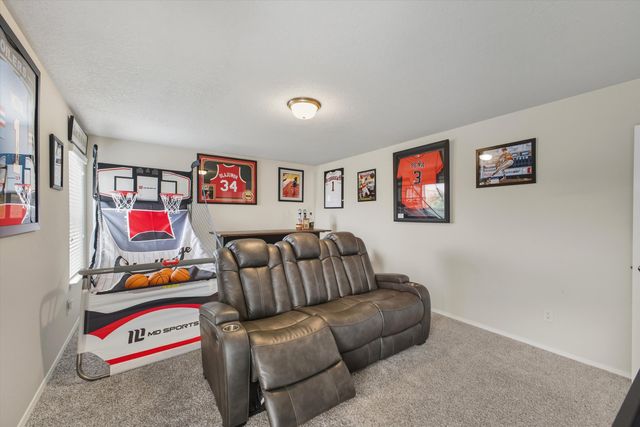 8722 SEVANO Circle NE, Albuquerque, NM 87113