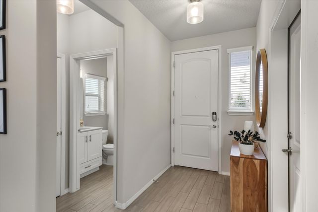 8722 SEVANO Circle NE, Albuquerque, NM 87113