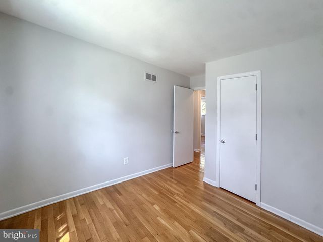 575 CRAWFORD AVE, Dover, DE 19901