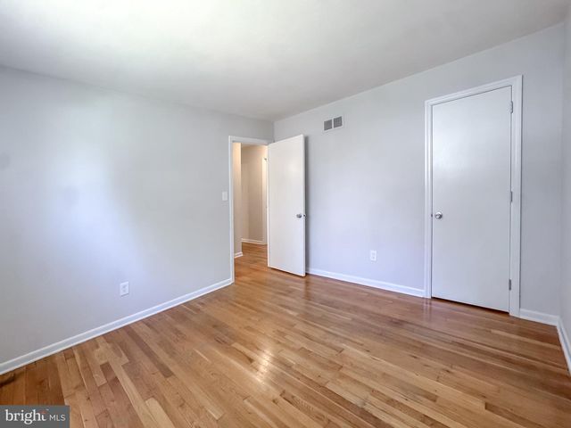 575 CRAWFORD AVE, Dover, DE 19901