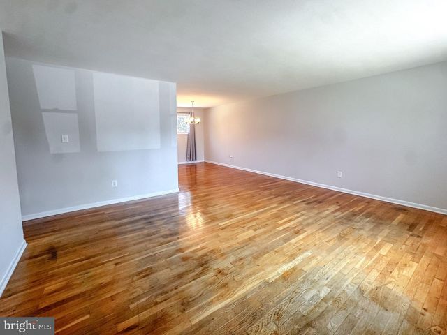 575 CRAWFORD AVE, Dover, DE 19901