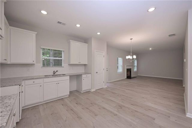 48 Beaver Point, Villa Rica, GA 30180