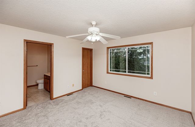 4309 Boyd Street, Des Moines, IA 50317