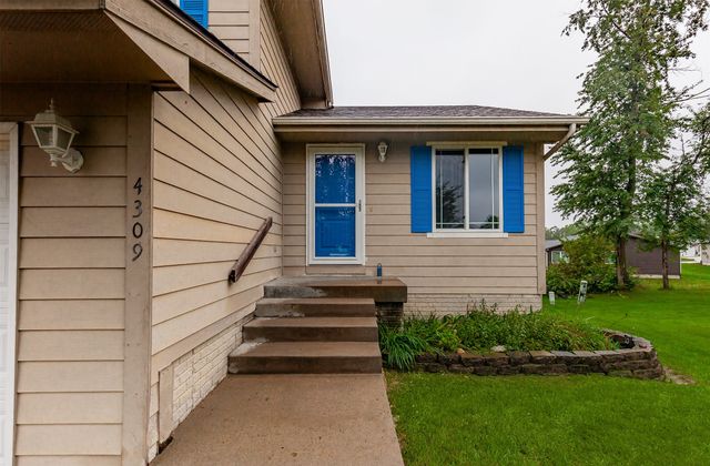 4309 Boyd Street, Des Moines, IA 50317