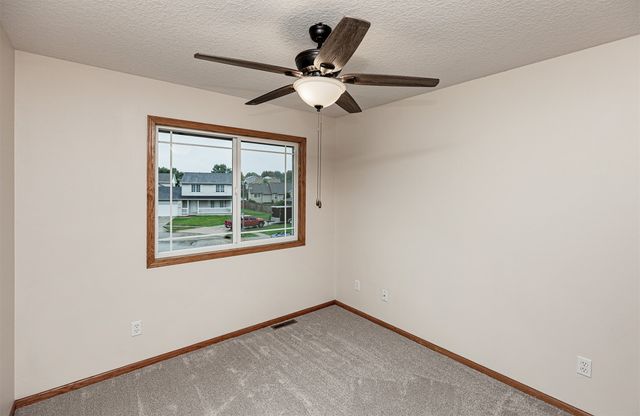 4309 Boyd Street, Des Moines, IA 50317