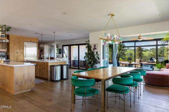 14593 Deervale Place, Sherman Oaks, CA 91403