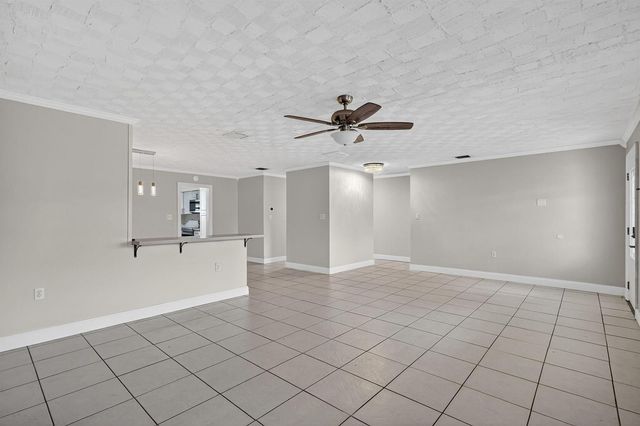 143 SW Grove Avenue, Port St. Lucie, FL 34983
