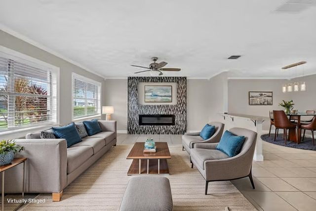143 SW Grove Avenue, Port St. Lucie, FL 34983