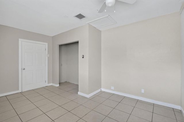 143 SW Grove Avenue, Port St. Lucie, FL 34983