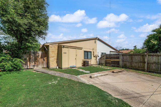 512 Matterhorn Street, Cedar Hill, TX 75104