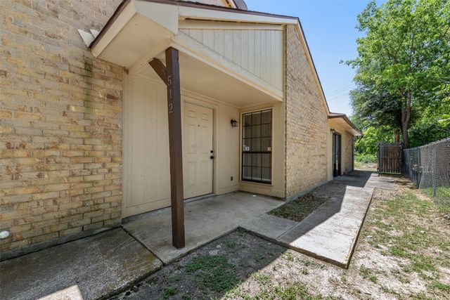 512 Matterhorn Street, Cedar Hill, TX 75104