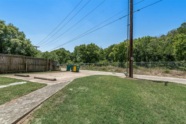 512 Matterhorn Street, Cedar Hill, TX 75104