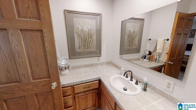 417 COUNTY ROAD 537, Hanceville, AL 35077