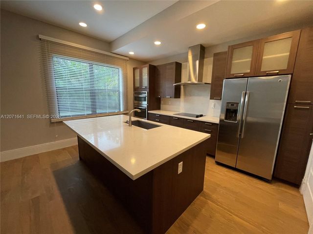 16002 SW 136th Way, Miami, FL 33196