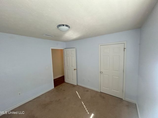 575 Oak Ridge Way, Pearl, MS 39208