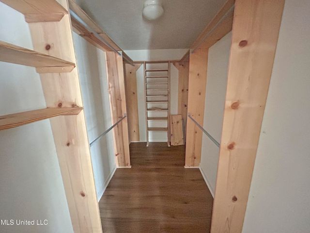 575 Oak Ridge Way, Pearl, MS 39208