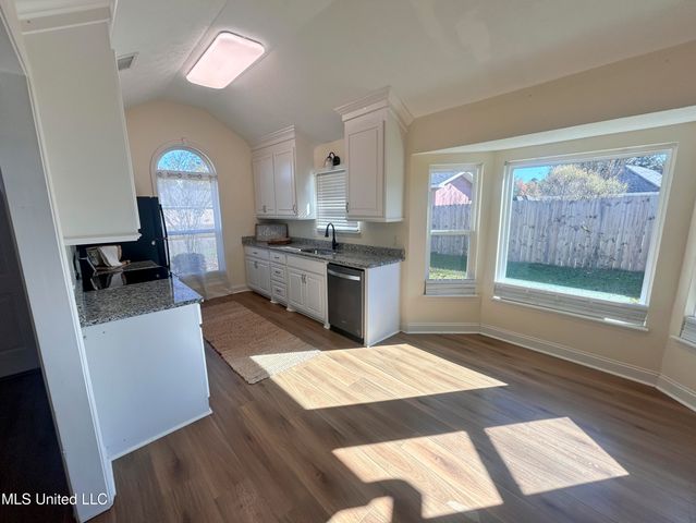 575 Oak Ridge Way, Pearl, MS 39208