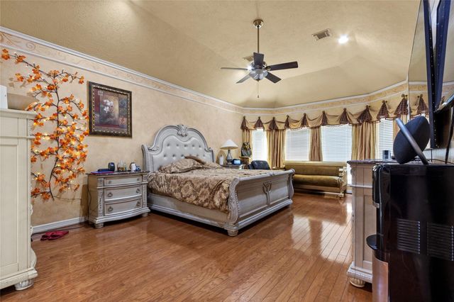 14907 Pine Point Court, Houston, TX 77070