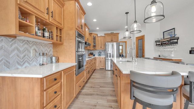 420 N Country LANE, Fond Du Lac, WI 54935