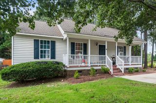 612 Agin Court Place, Clayton, NC 27520