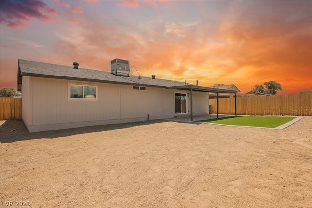 4972 Orinda Circle, Las Vegas, NV 89120