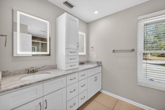 341 11th Avenue, Vero Beach, FL 32962