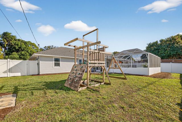 341 11th Avenue, Vero Beach, FL 32962