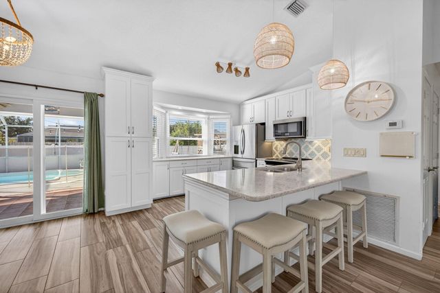 341 11th Avenue, Vero Beach, FL 32962