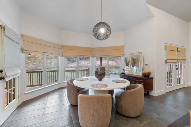 2711 Johnson Lane, Benton, AR 72019