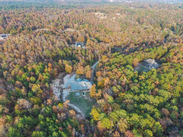 2711 Johnson Lane, Benton, AR 72019