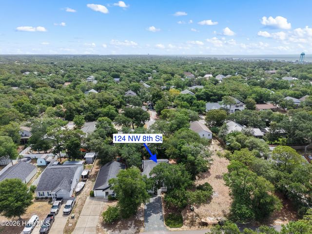 124 NW 8th Street, Oak Island, NC 28465