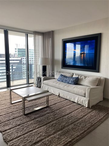88 SW 7th St 1904, Miami, FL 33130