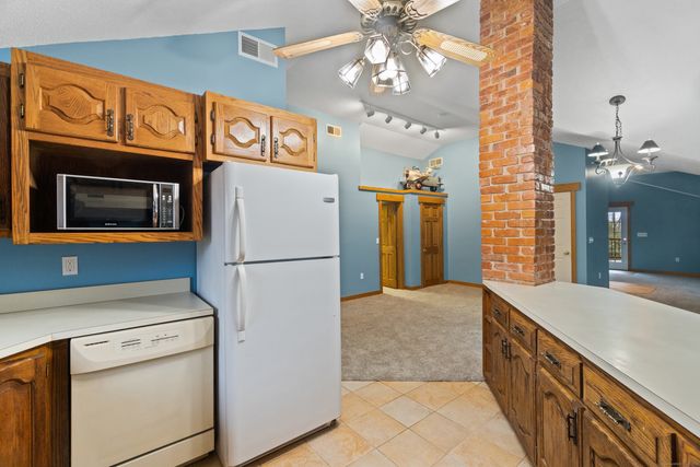 197 Norwich New London Turnpike, Montville, CT 06382