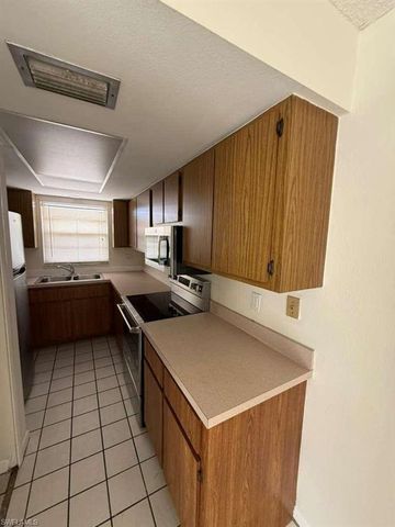 2017 Santa Barbara BLVD, Cape Coral, FL 33991