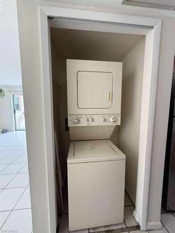 2017 Santa Barbara BLVD, Cape Coral, FL 33991