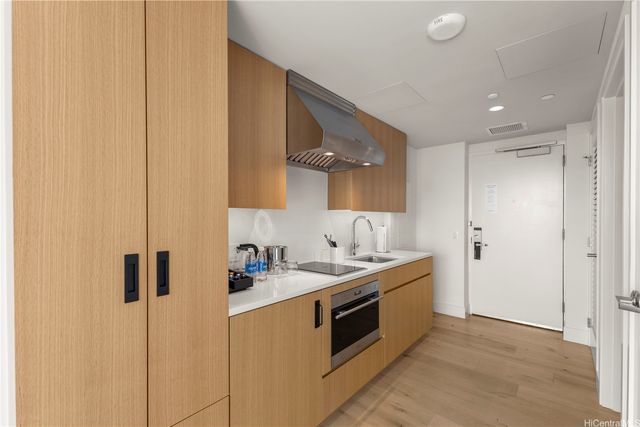 1390 Kapiolani Boulevard 3607, Honolulu, HI 96814