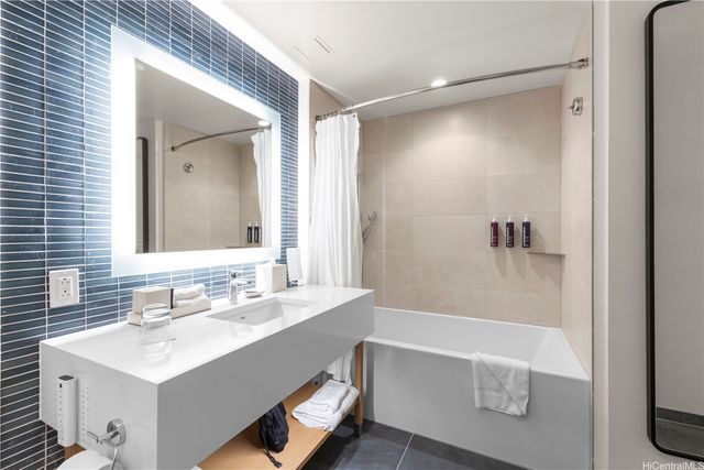 1390 Kapiolani Boulevard 3607, Honolulu, HI 96814