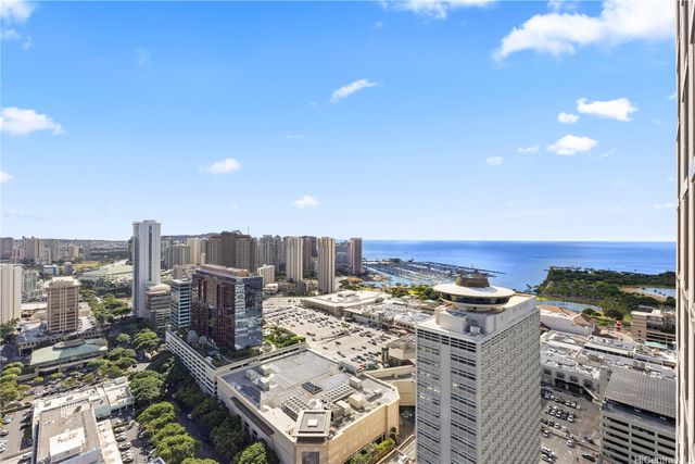 1390 Kapiolani Boulevard 3607, Honolulu, HI 96814