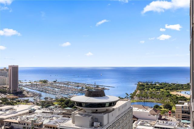 1390 Kapiolani Boulevard 3607, Honolulu, HI 96814