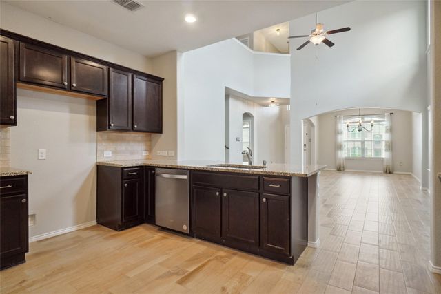 5817 Fir Tree Lane, Fort Worth, TX 76123
