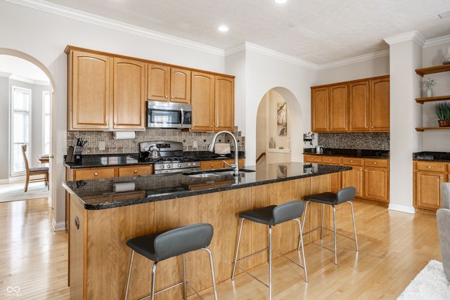 11881 Salerno Court, Carmel, IN 46032